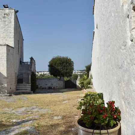 Masseria Montecchie * Ceglie Messapica