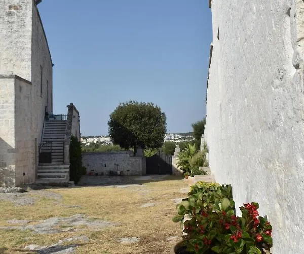 Masseria Montecchie * Ceglie Messapica