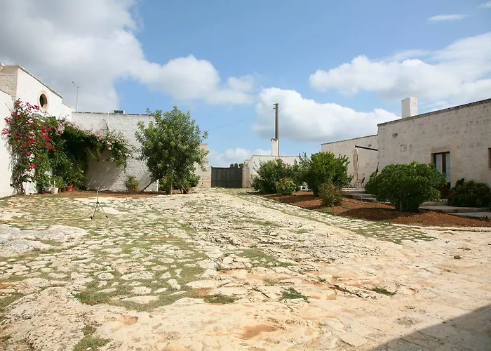 Masseria Montecchie * Ceglie Messapica